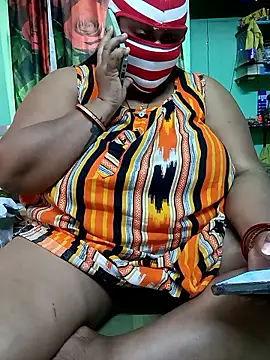 02Roshni: онлайн-секс-чат