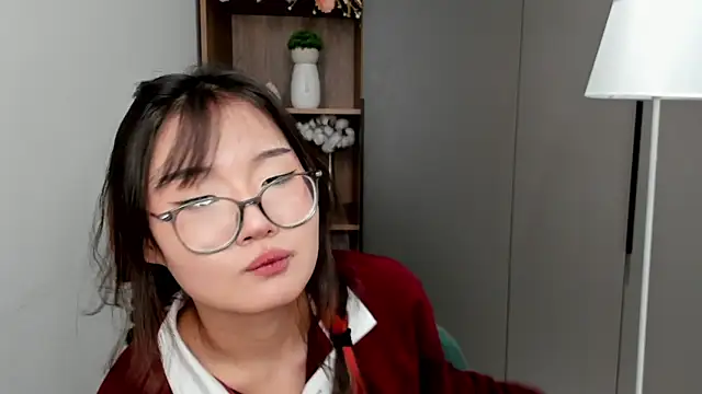 NelleMihalko élő XXX-chatje