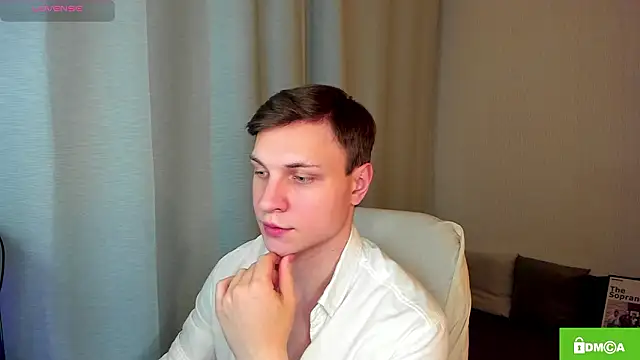 handsome_guy01 élő XXX-chatje