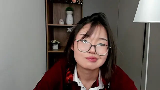 NelleMihalkoのライブXXXチャット