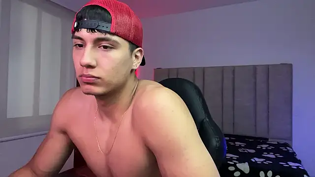 CHRIS_MORGAN1: вебкам-шоу