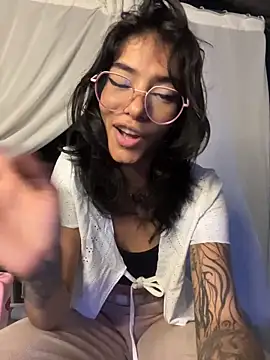 TweetiePieXXX 라이브 XXX 채팅