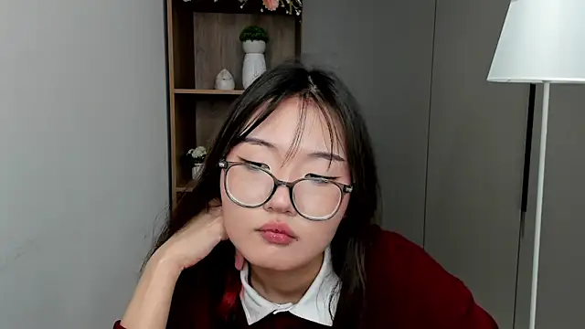 NelleMihalko Live XXX-chat