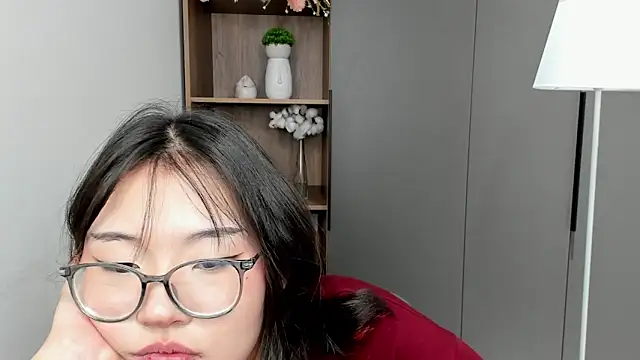 NelleMihalko – Naživo XXX chat