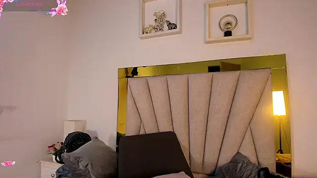 vahiolet_fuentes 现场XXX聊天