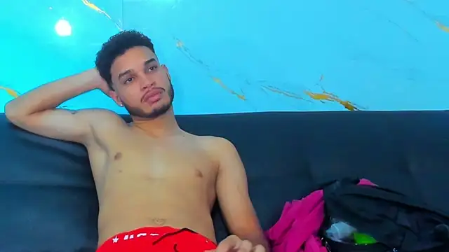 rhabena_boysex: απευθείας συνομιλία ΧΧΧ