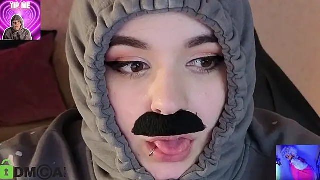 Mia_R0ss Adlı Modelin Canlı XXX Sohbeti