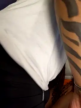 TooGoodConway23's Live XXX Chat