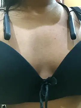 Chat XXX ao vivo de Ananya_34