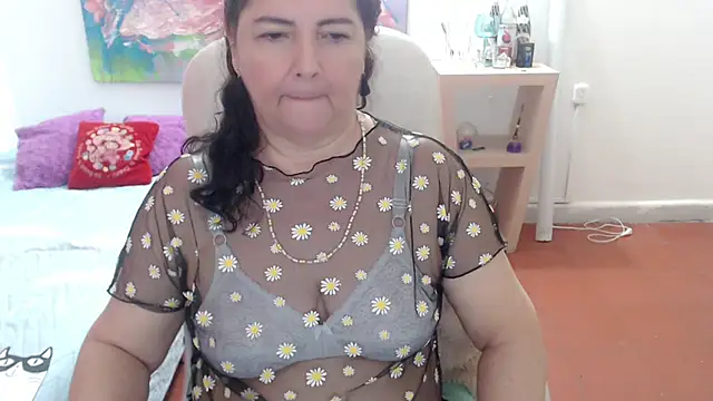 leonela_69's Live XXX Chat