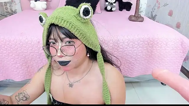 SafiroAgataaa – Live XXX-chat