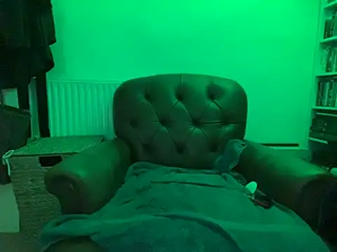 Онлайн чат XXX LeatherSdaddy