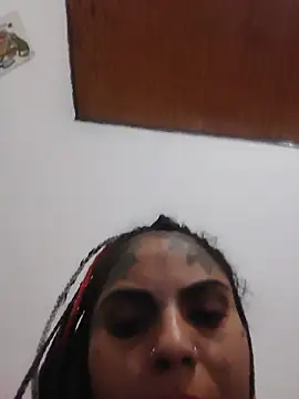 Ely_spank élő XXX-chatje