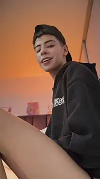 Chatroom XXX en direct de Sebastian_Reed