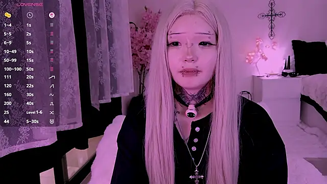 Chat +18 de Lein_Bone ao vivo