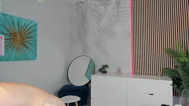 Chatroom XXX en direct de ZayaTease