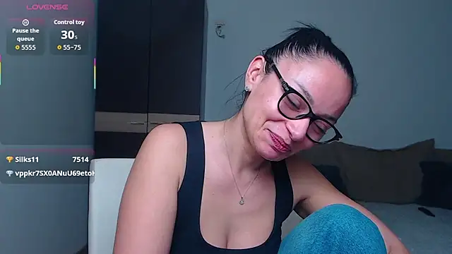 BabySerene élő XXX-chatje