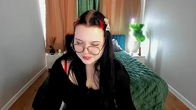 Kira_G0ld webcam show