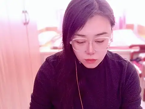 yingying1222 网络视讯表演