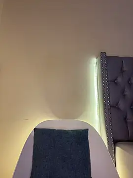 KIARAPRETTY's Webcam Show