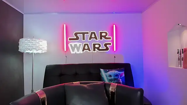 XXX chat uživo modela miss___evangeline