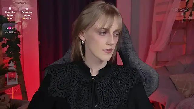 XXX chat uživo modela KiraMontoya