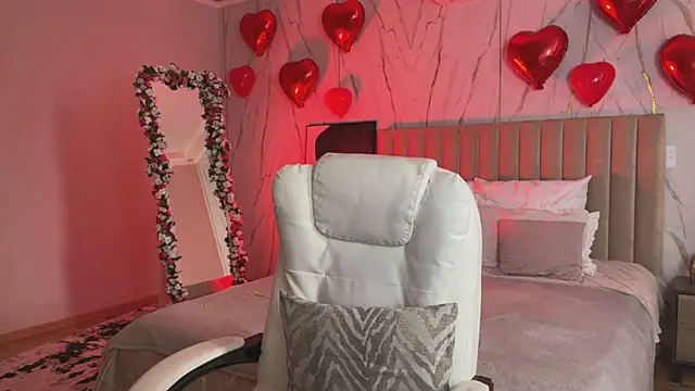 دردشة _Vikky_Moon_ الجنسية المباشرة