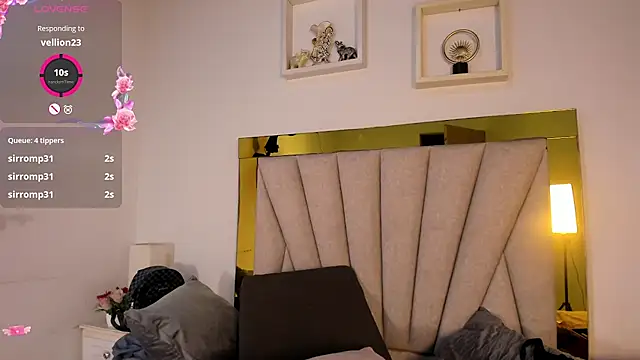 vahiolet_fuentes Live XXX Chat