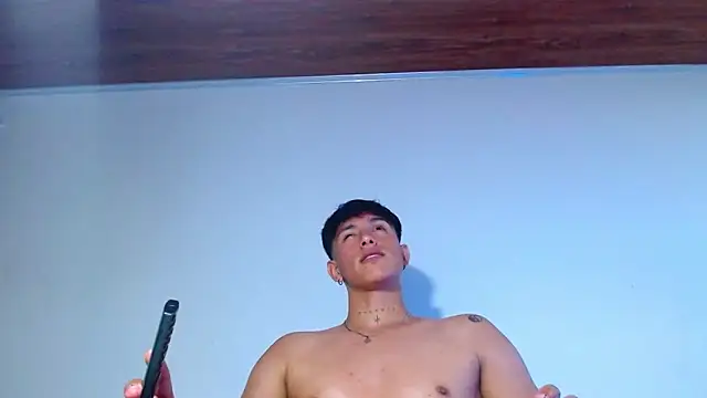 rowanbigboy23 现场XXX聊天