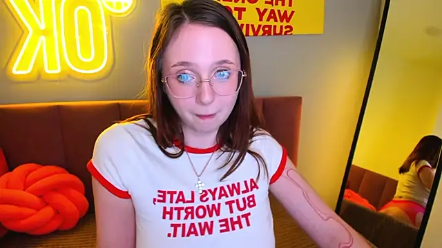 Erica_Nelson: онлайн-секс-чат