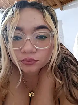 Amber_bunnyx01 现场XXX聊天