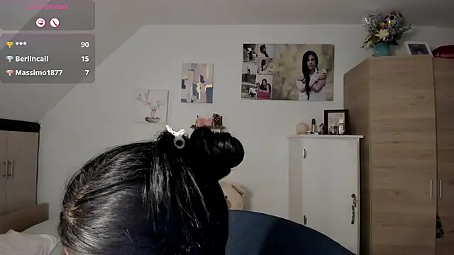 Veronikolsen- webkamerás műsora