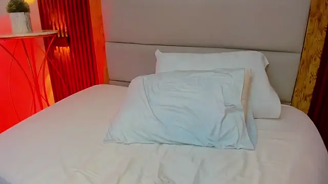 Chatroom XXX en direct de mia_watsonn_