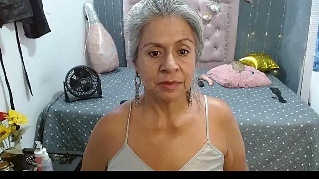 Chatroom XXX en direct de lalisha_96