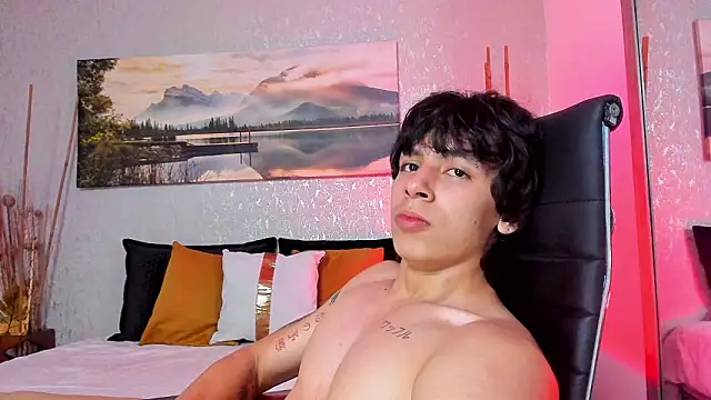 Онлайн чат XXX Tyler_durten