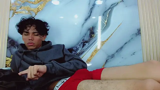 DaviidBuckx_ Adlı Modelin Canlı XXX Sohbeti