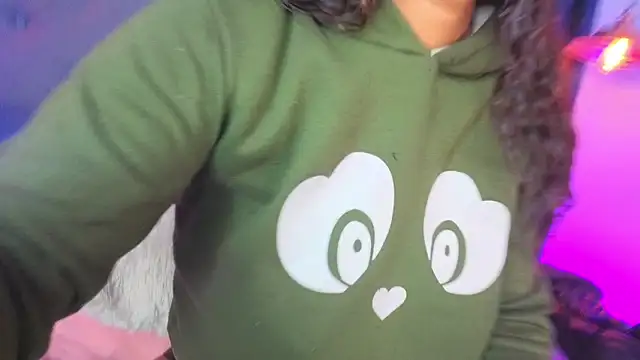 Czat XXX na żywo – Cleo_luna