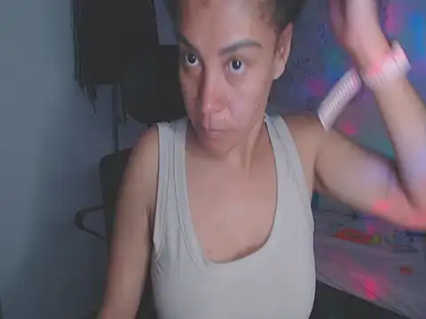 shayna_cuteのライブXXXチャット