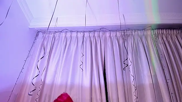 XXX chat uživo modela Lilith_Zenith_