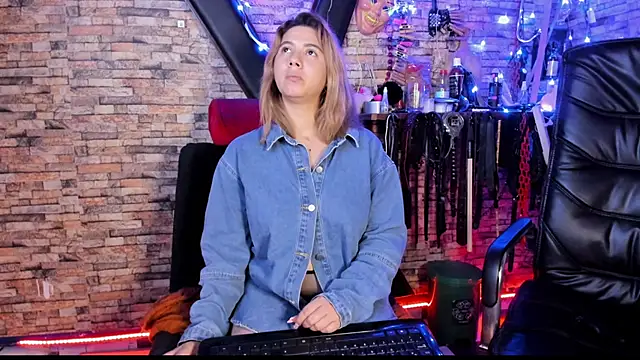 Živý XXX chat Liltildeman_moon