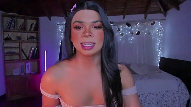 CuteRomi Pertunjukan Webcam