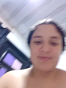 Chat +18 de Liancy ao vivo