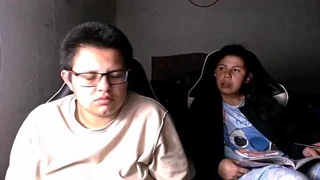 Chat +18 de tatsumi_nao ao vivo