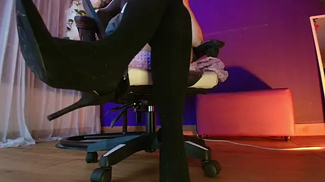 vanelope11 élő XXX-chatje