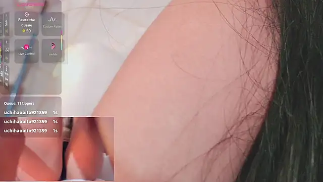 Miss_Charlottet – Naživo XXX chat