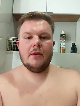 titovilan_PLn Live XXX chat