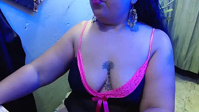 CanelaCollins' Live XXX Chat