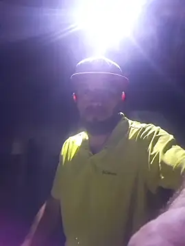 Chat XXX en directo de bigdickdaddy2184