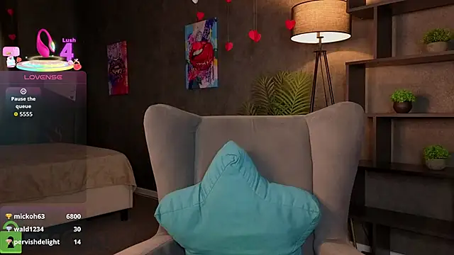 Chat +18 de Beatrice_Brice ao vivo