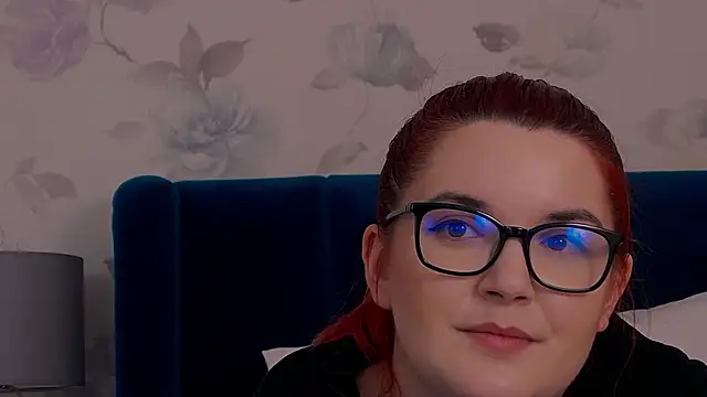 Chat +18 de KailyKay ao vivo